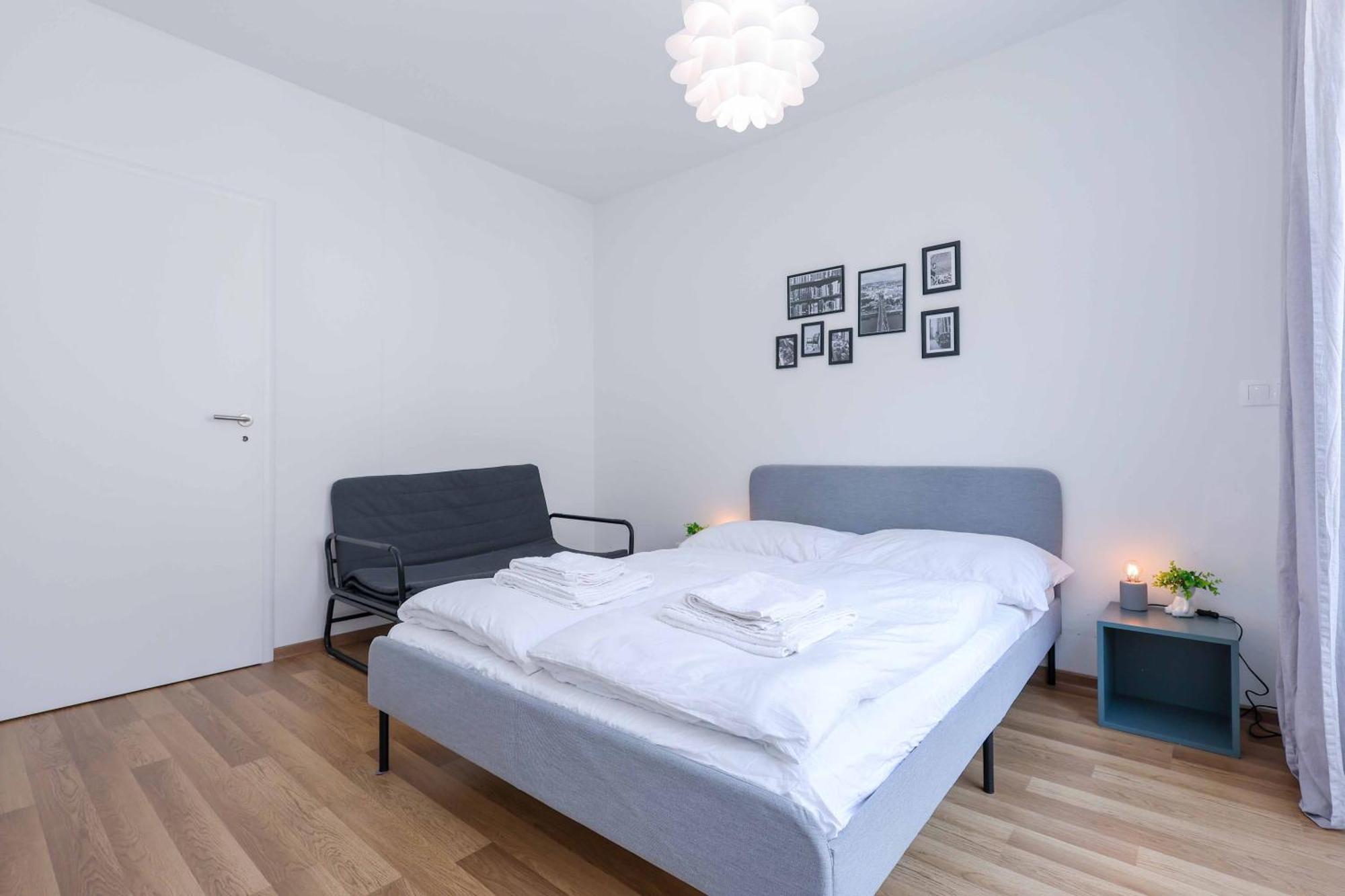 Апартаменты Adamick Place In City Centre With Free Parking Братислава Экстерьер фото